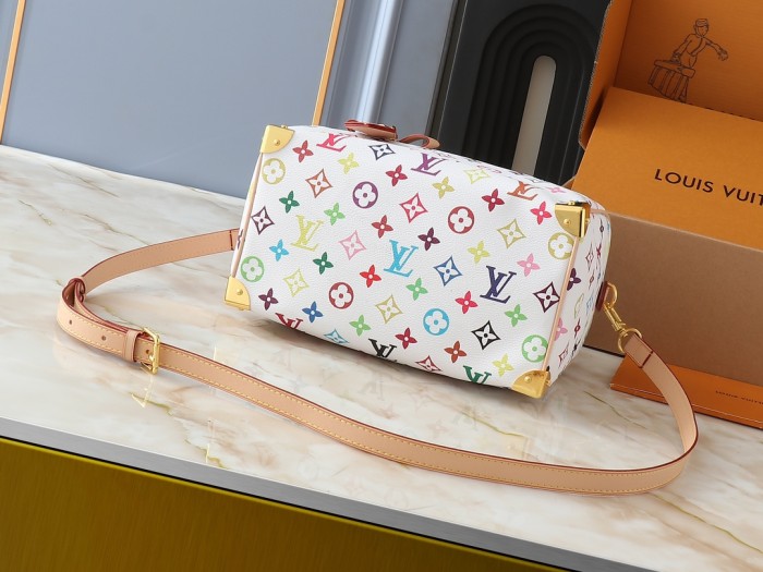 Leather bag ,5A ,size 25x19x15cm/30x21x17,no box,  B88-140-141