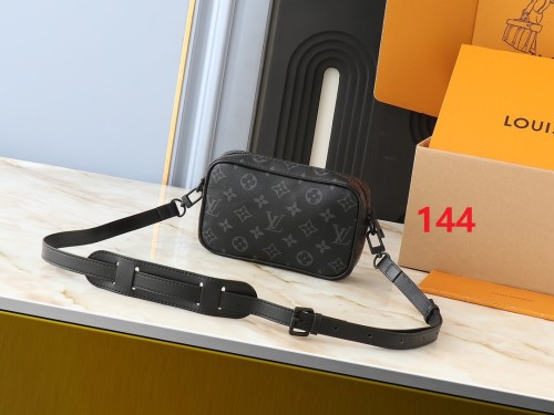 Leather bag ,5A ,size 20x13x6.5cm,no box,  B88-144