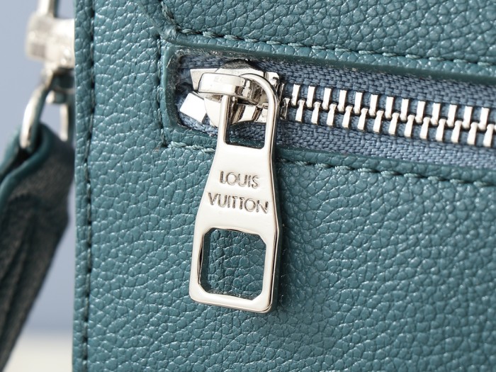 Leather bag ,5A ,size 28x24x10cm,no box,  B110-27