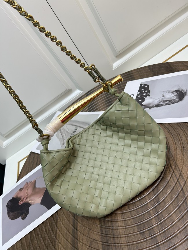 Leather bag ,5A ,size 20x33x4cm,no box, B110-14