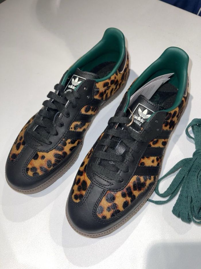 Women men  runner sneaker shoes,  with box,size 36-45，SS60-2913-2914