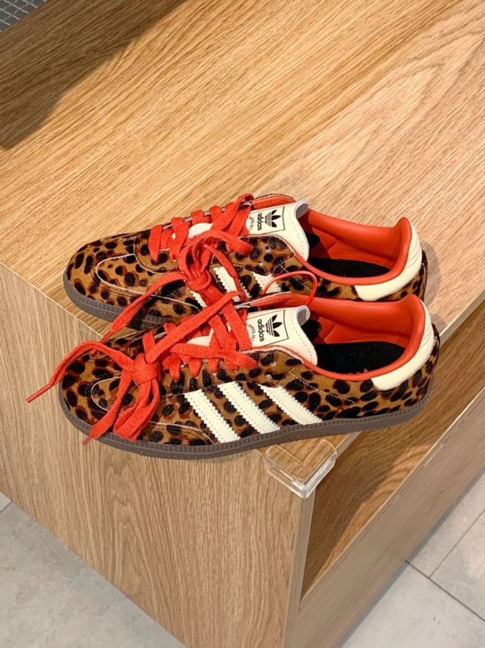 Women men  runner sneaker shoes,  with box,size 36-45，SS60-2913-2914