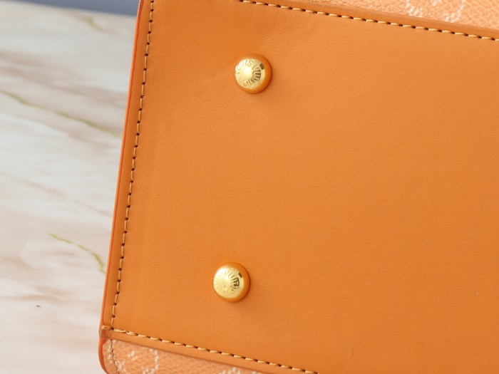 Leather bag ,5A ,size 41x33x14cm,no box,  B110-24