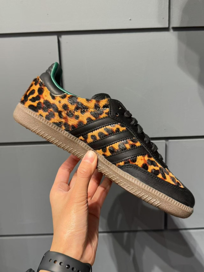 Women men  runner sneaker shoes,  with box,size 36-45，SS60-2913-2914