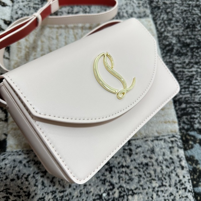 5A, real lether,  cross shoulder bag , size 22x12x5.5cm, no box. B98-17