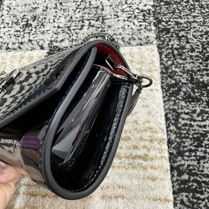 5A, real lether,  cross shoulder bag , size 22x12x5.5cm, no box. B98-108