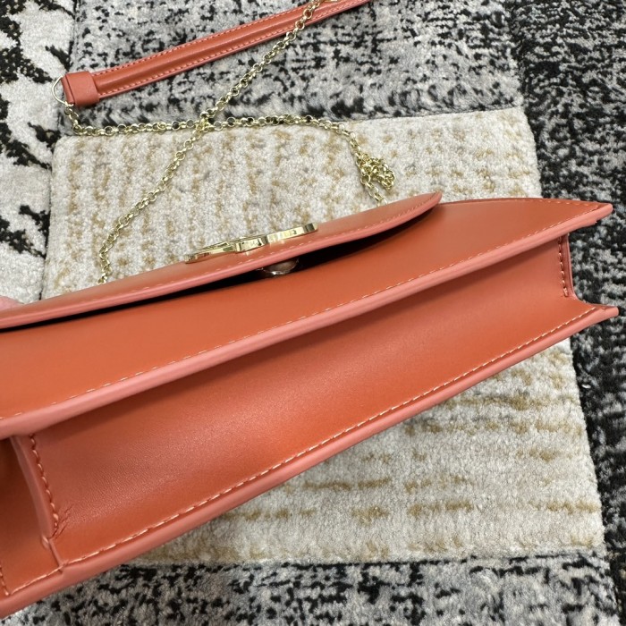 5A, real lether,  cross shoulder bag , size 22x12x5.5cm, no box. B98-110