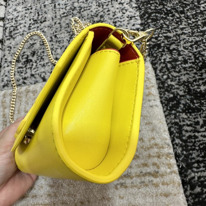 5A, real lether,  cross shoulder bag , size 22x12x5.5cm, no box. B98-20