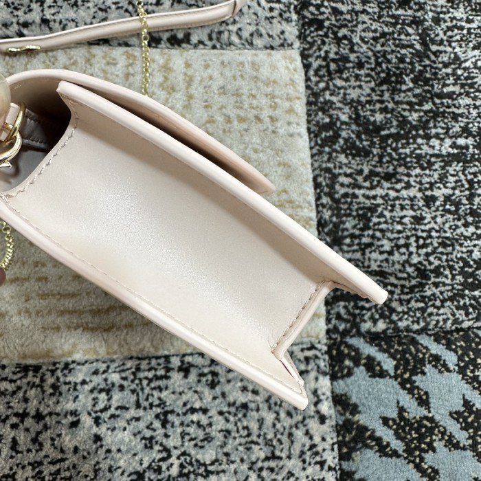 5A, real lether,  cross shoulder bag , size 22x12x5.5cm, no box. B98-109