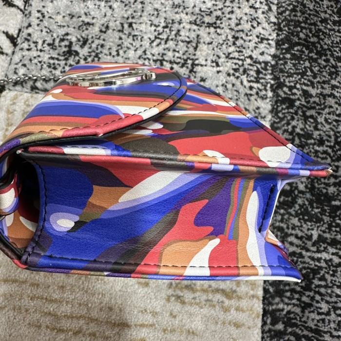 5A, real lether,  cross shoulder bag , size 22x12x5.5cm, no box. B98-112