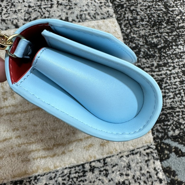 5A, real lether,  cross shoulder bag , size 22x12x5.5cm, no box. B98-107