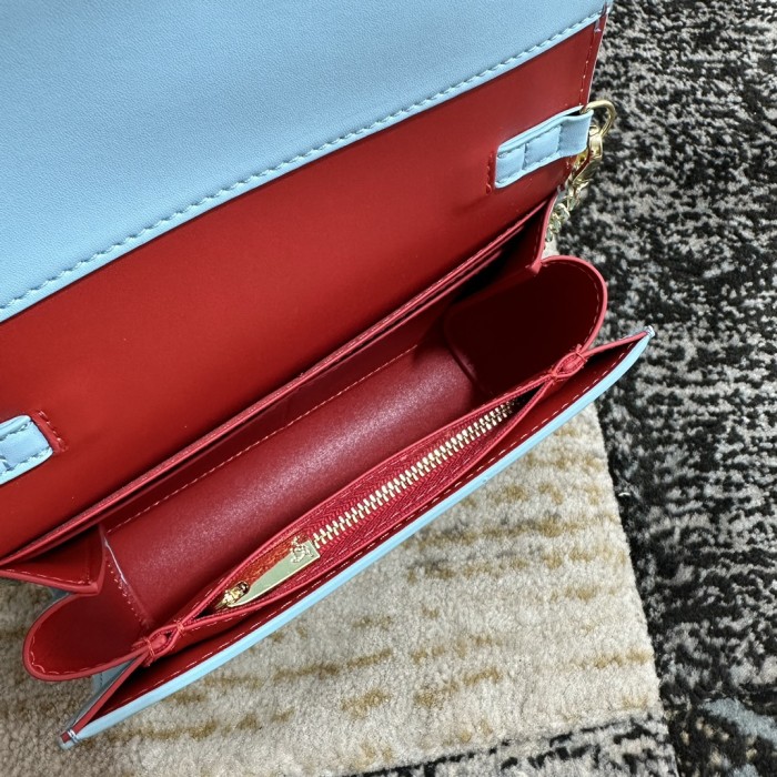 5A, real lether,  cross shoulder bag , size 22x12x5.5cm, no box. B98-107
