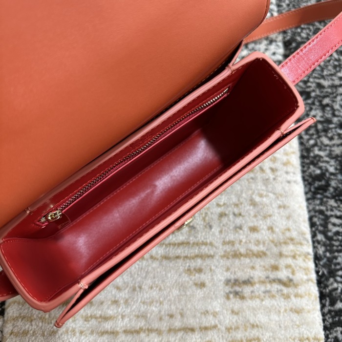 5A, real lether,  cross shoulder bag , size 22x12x5.5cm, no box. B98-19