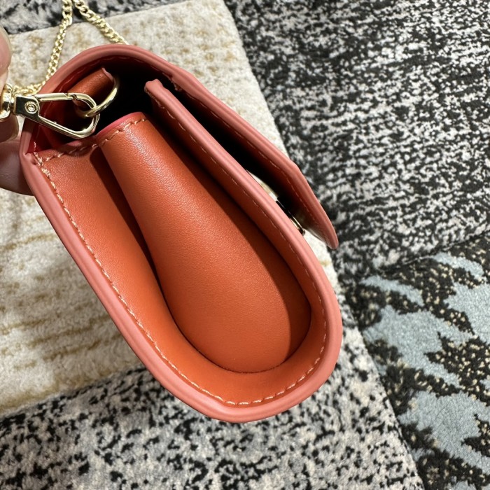 5A, real lether,  cross shoulder bag , size 22x12x5.5cm, no box. B98-106