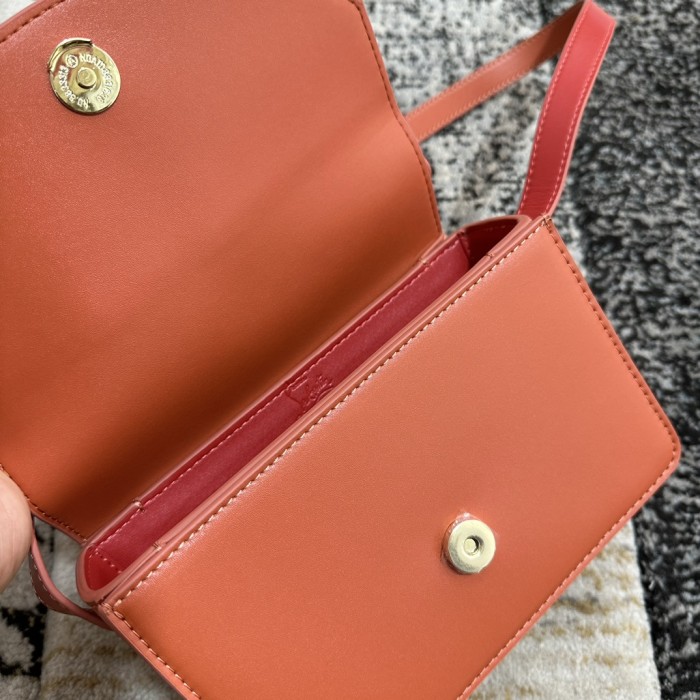 5A, real lether,  cross shoulder bag , size 22x12x5.5cm, no box. B98-19