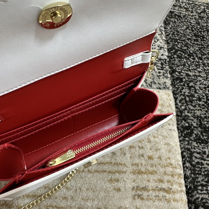 5A, real lether,  cross shoulder bag , size 22x12x5.5cm, no box. B98-105