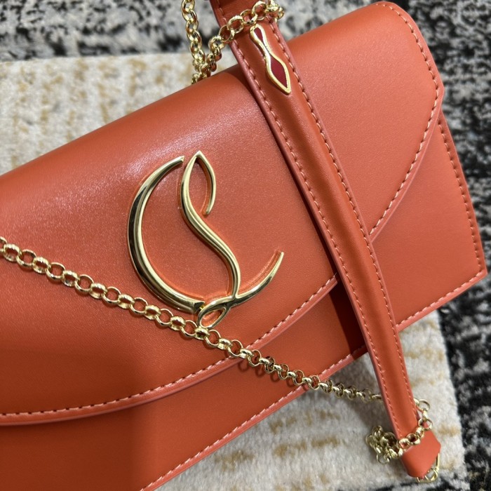 5A, real lether,  cross shoulder bag , size 22x12x5.5cm, no box. B98-110