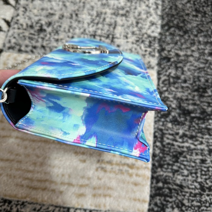 5A, real lether,  cross shoulder bag , size 22x12x5.5cm, no box. B98-111