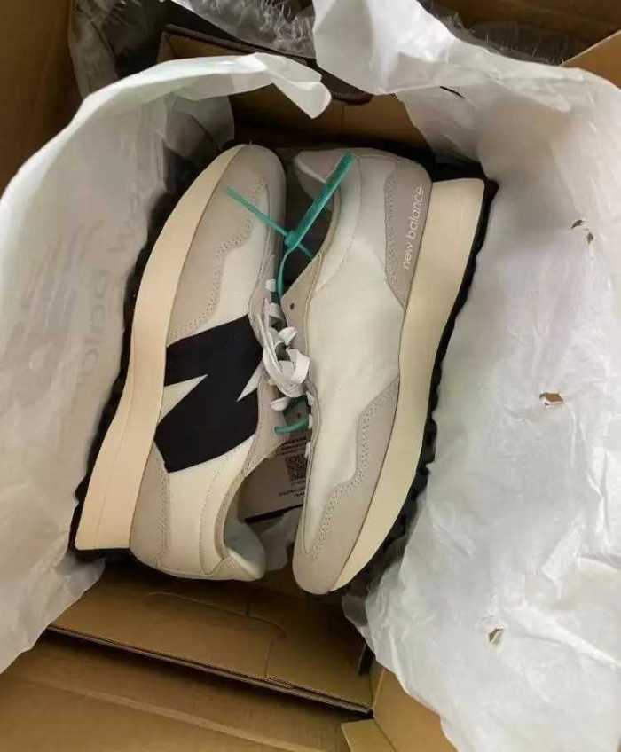 Women men runner sneaker shoes,  with box,size 36-45，SS60-2915-2932