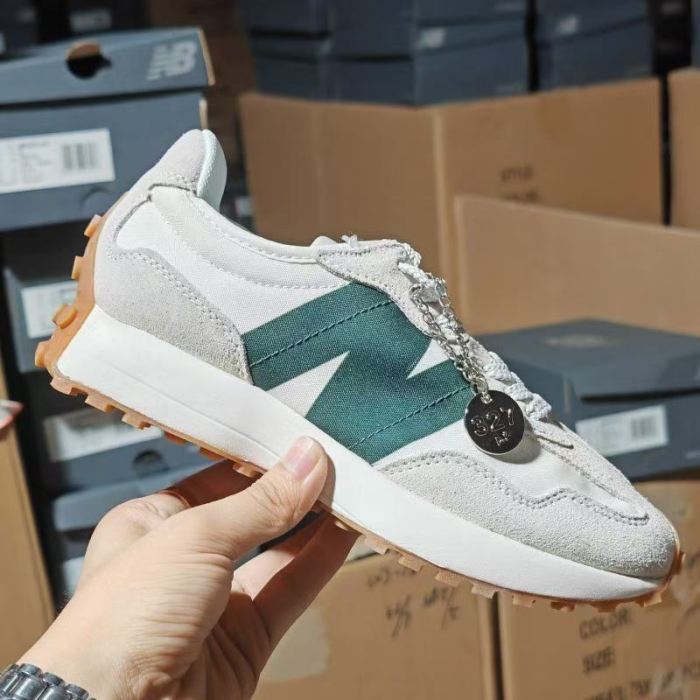 Women men runner sneaker shoes,  with box,size 36-45，SS60-2915-2932