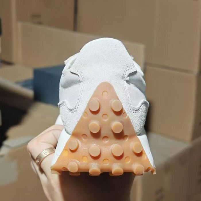 Women men runner sneaker shoes,  with box,size 36-45，SS60-2915-2932