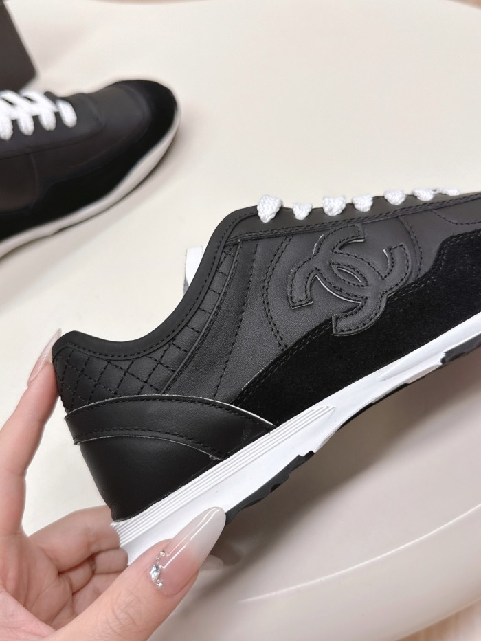Women runner flat shoes,  size 35-40, SS70-100
