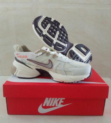 Women men runner sneaker shoes, with box,size 36-45,SS70-90