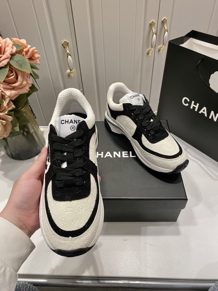 Women runner flat shoes,  size 35-42, SS70-95