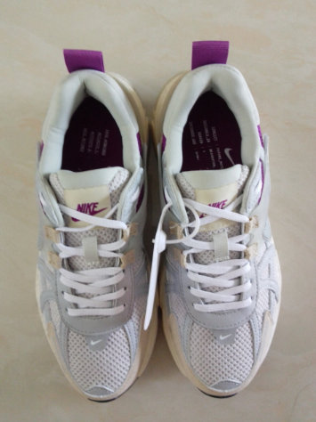 Women runner sneaker shoes,  with box,size 36-40，SS70-83