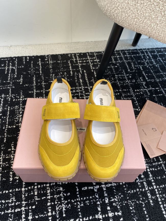 Women flat shoes, size 35-40, SS70-105