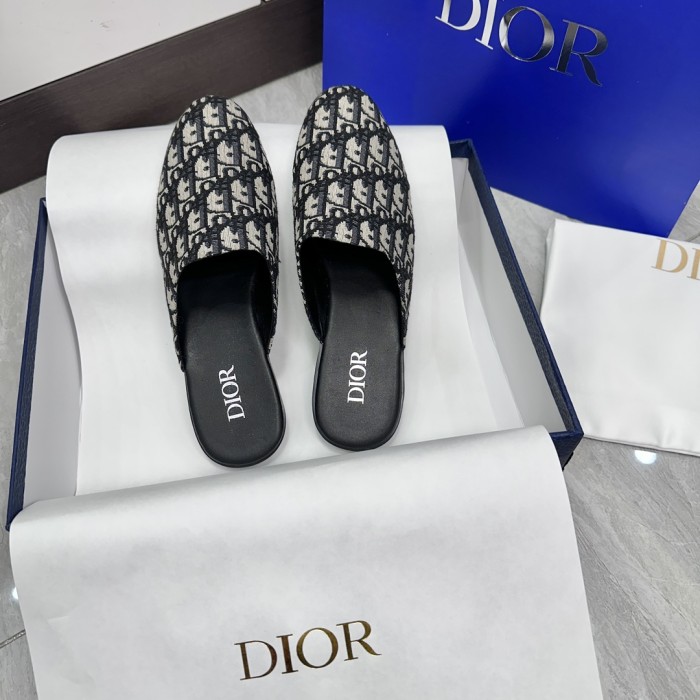 Women men flat shoes,  size 35-45, SS50-134