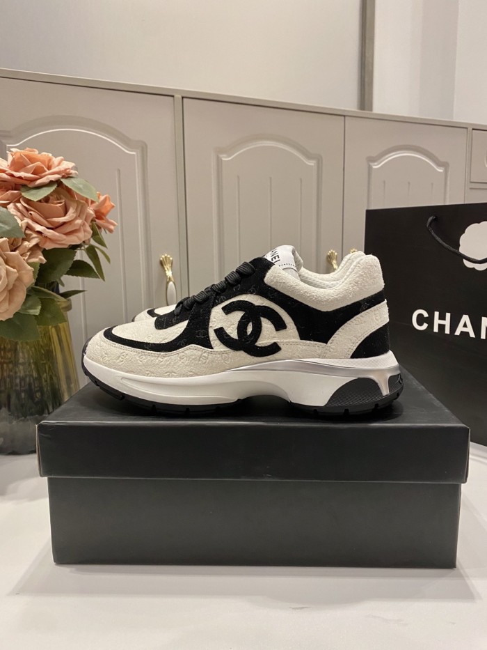 Women runner flat shoes,  size 35-42, SS70-95