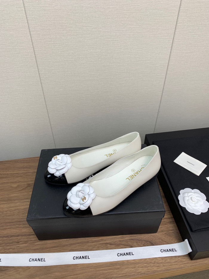 Women flat shoes,  size 35-40, SS60-203-205
