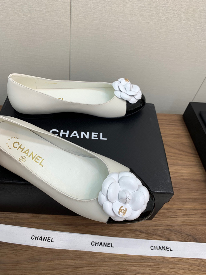Women flat shoes,  size 35-40, SS60-203-205