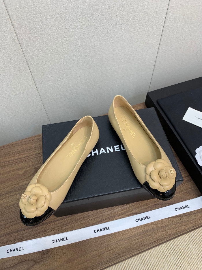 Women flat shoes,  size 35-40, SS60-203-205