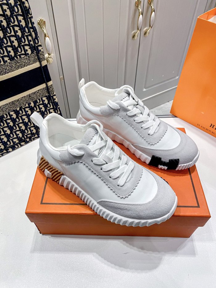 Women men runner flat shoes,  size 35-45, SS70-110