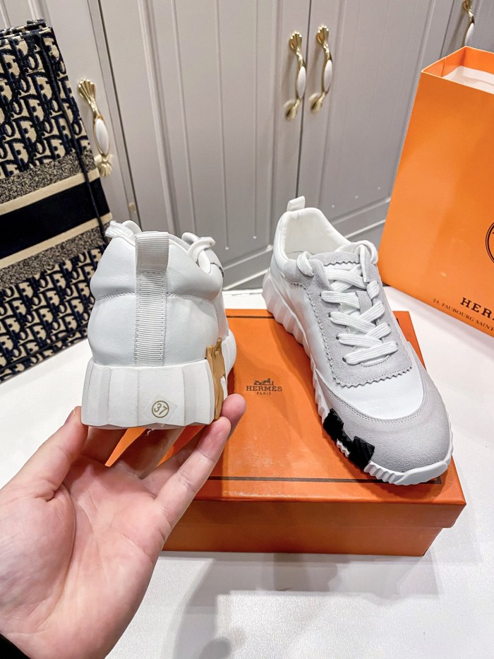 Women men runner flat shoes,  size 35-45, SS70-110