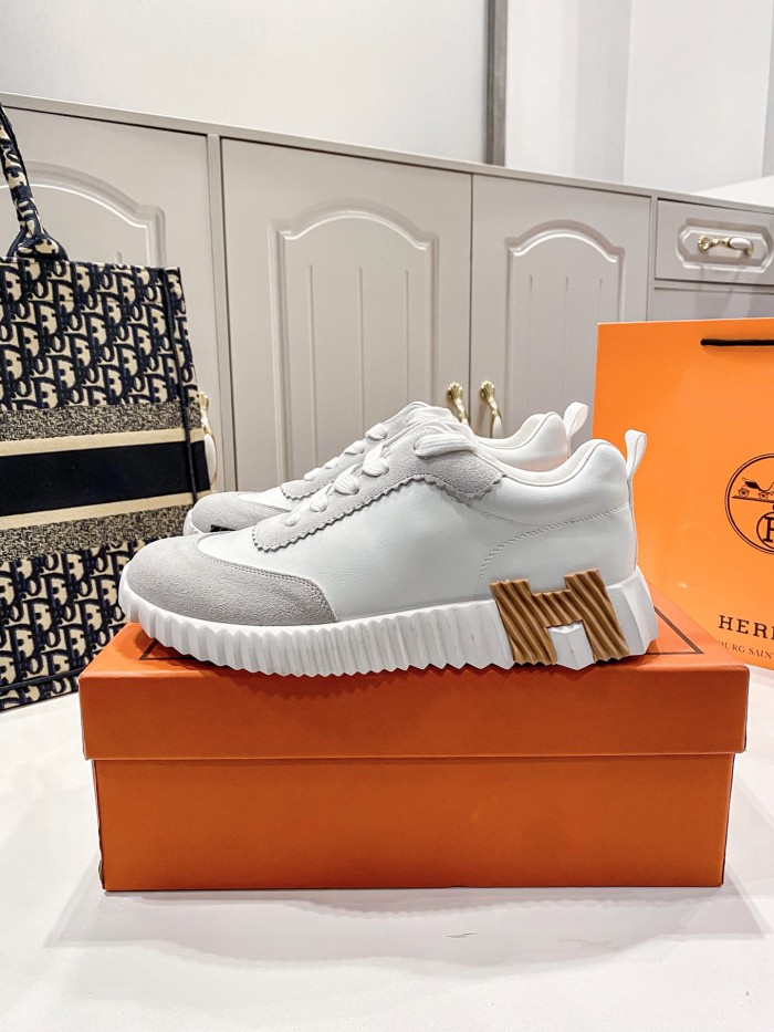 Women men runner flat shoes,  size 35-45, SS70-110