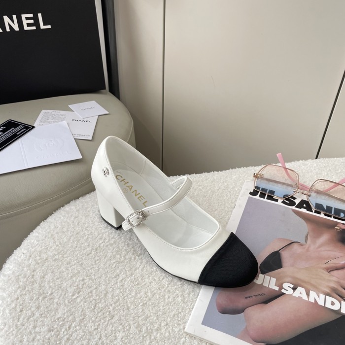 Women heel shoes,  size 35-40, SS60-209