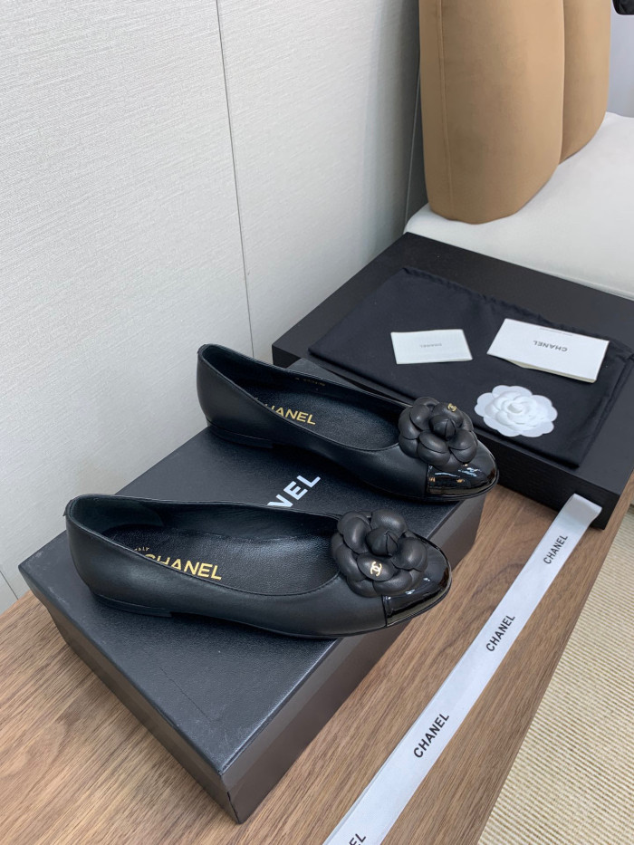 Women flat shoes,  size 35-40, SS60-203-205
