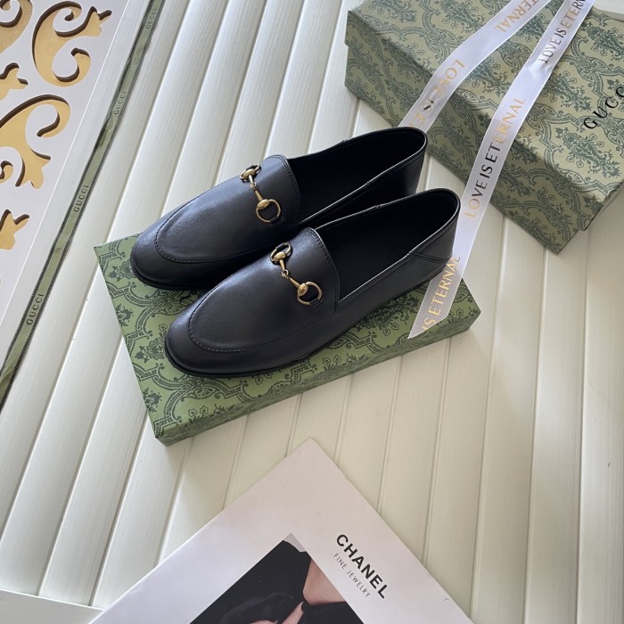 Women flat shoes,  size 34-42, SS60-243