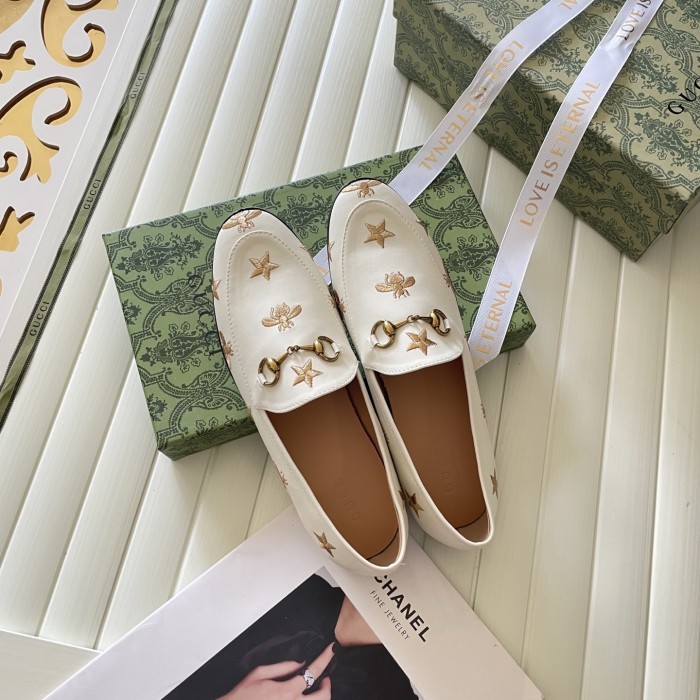 Women flat shoes,  size 34-42, SS60-241