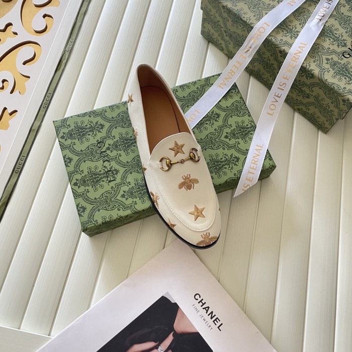 Women flat shoes,  size 34-42, SS60-241