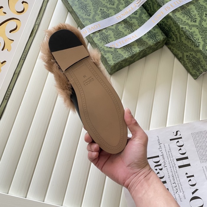Women flat shoes,  size 34-42, SS60-223