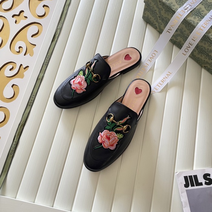 Women flat shoes,  size 34-42, SS60-2933