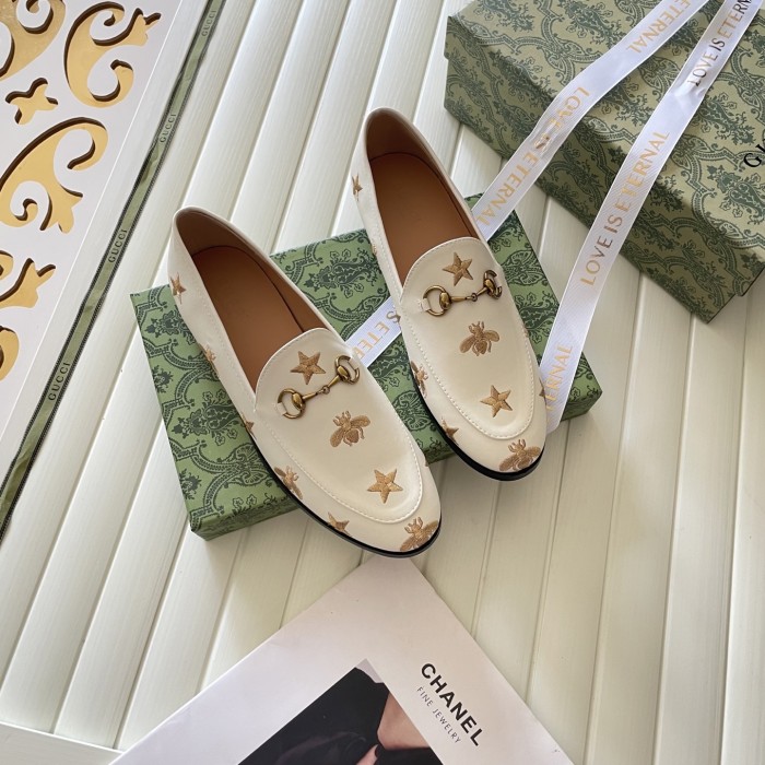 Women flat shoes,  size 34-42, SS60-241