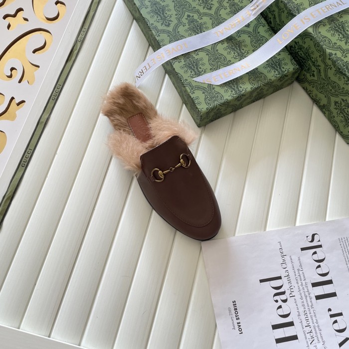 Women flat shoes,  size 34-42, SS60-225