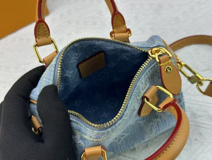 Split leather bag ,4A , size 16cm,no box,  B68-50