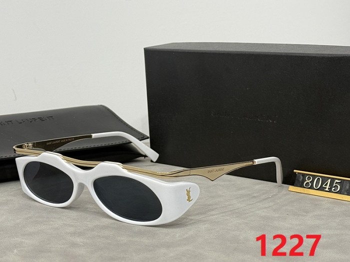 Blue light blocking sunglasses with the box and case ,G25-1226-1230