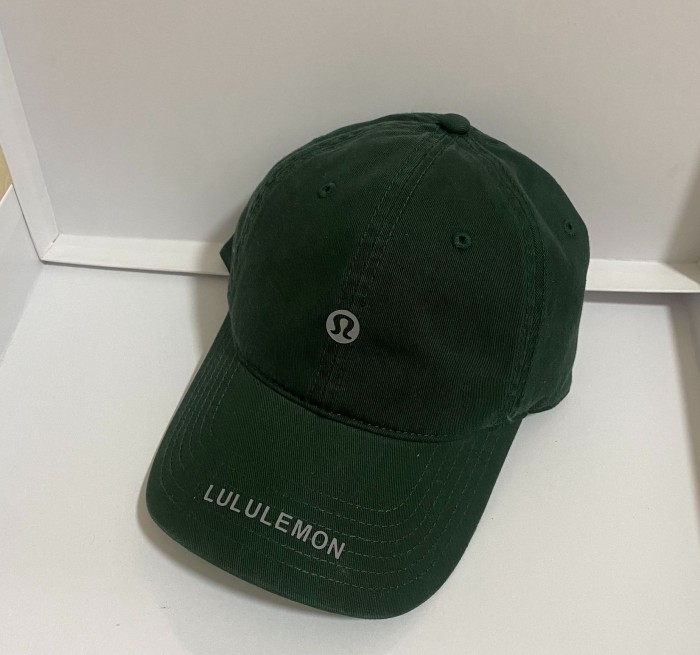 Fashion hat for women men ,no box. HX15-39-56